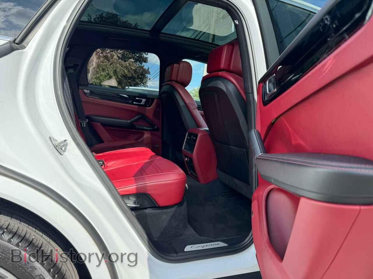 2019 PORSCHE CAYENNE - VIN: WP1AA2AY4KDA17556 - Photo 6