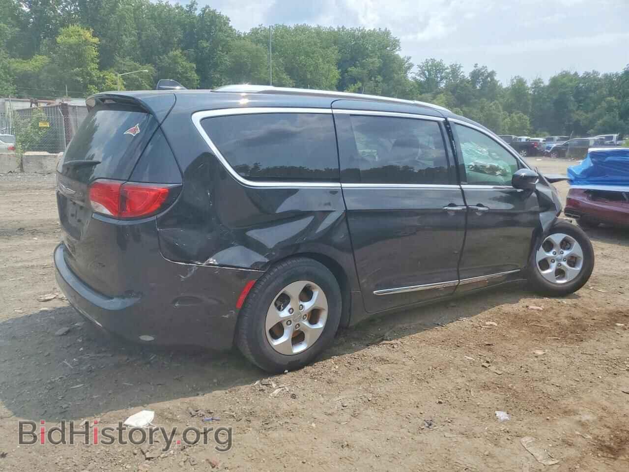 2017 CHRYSLER PACIFICA - VIN: 2C4RC1EG7HR770708 - Photo 3