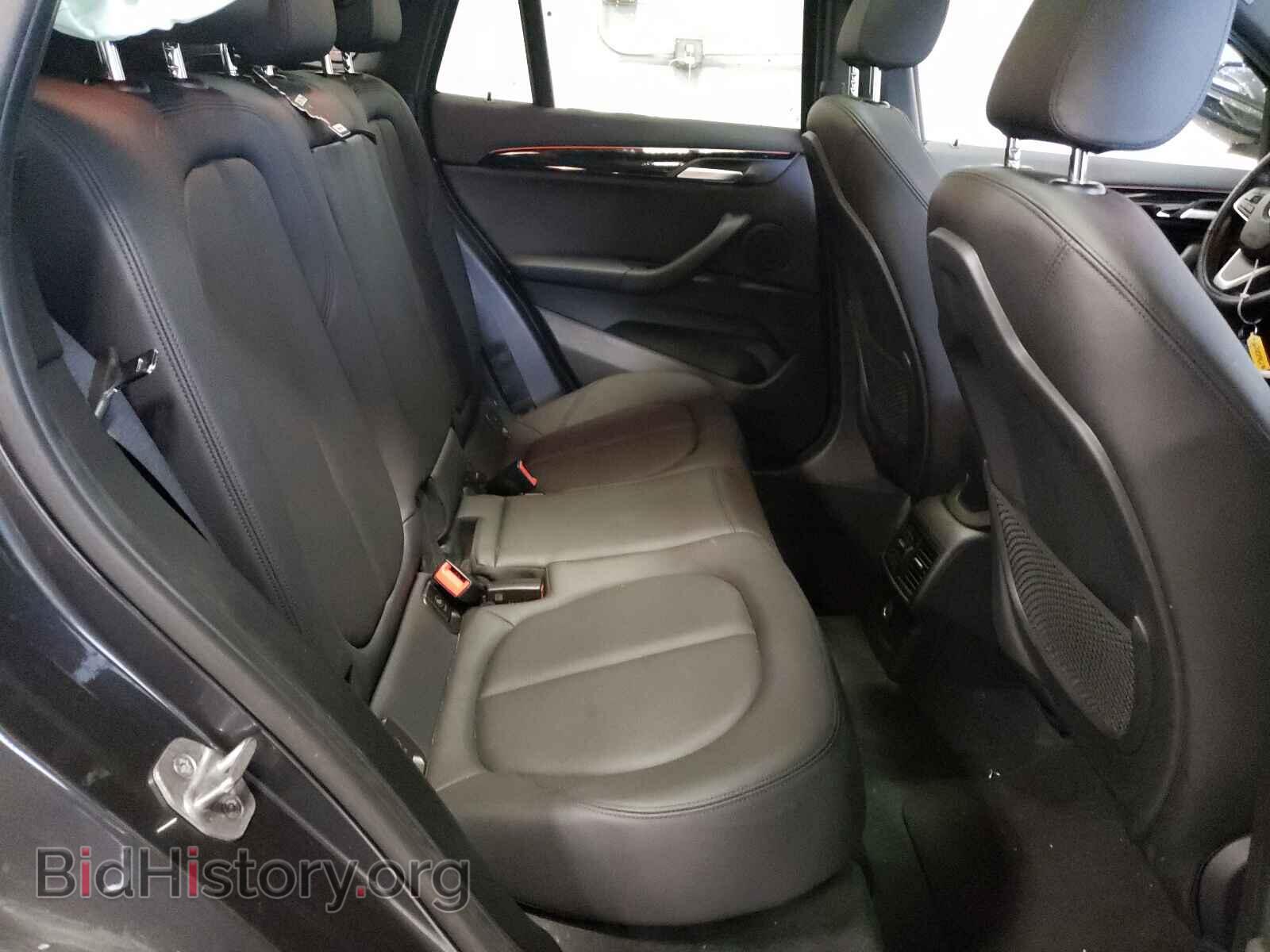2017 BMW X1 - VIN: WBXHT3C32H5F85170 - Фото 6