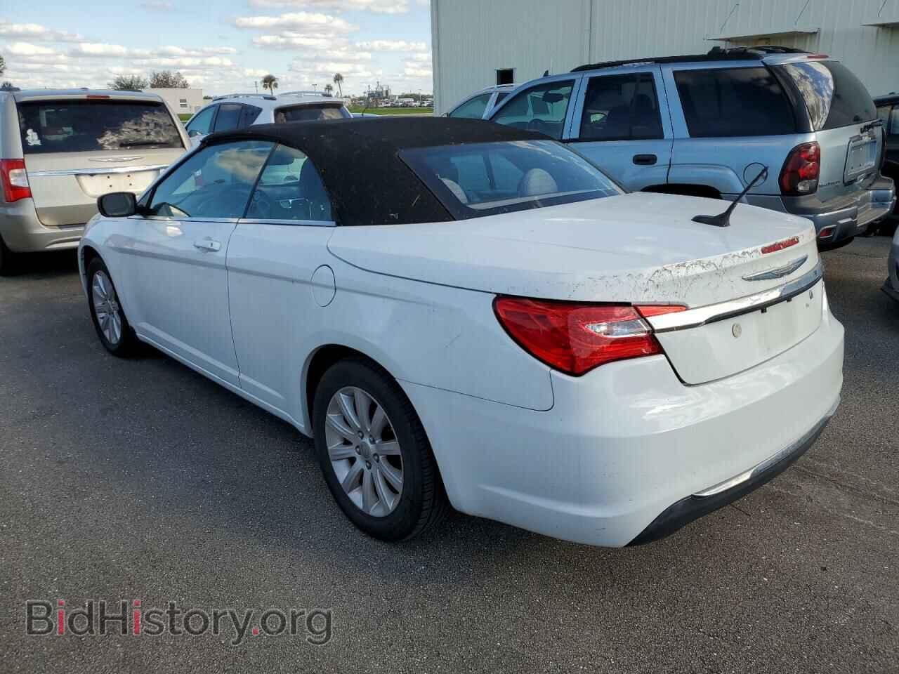 2013 CHRYSLER 200 - VIN: 1C3BCBEB2DN606130 - Фото 3