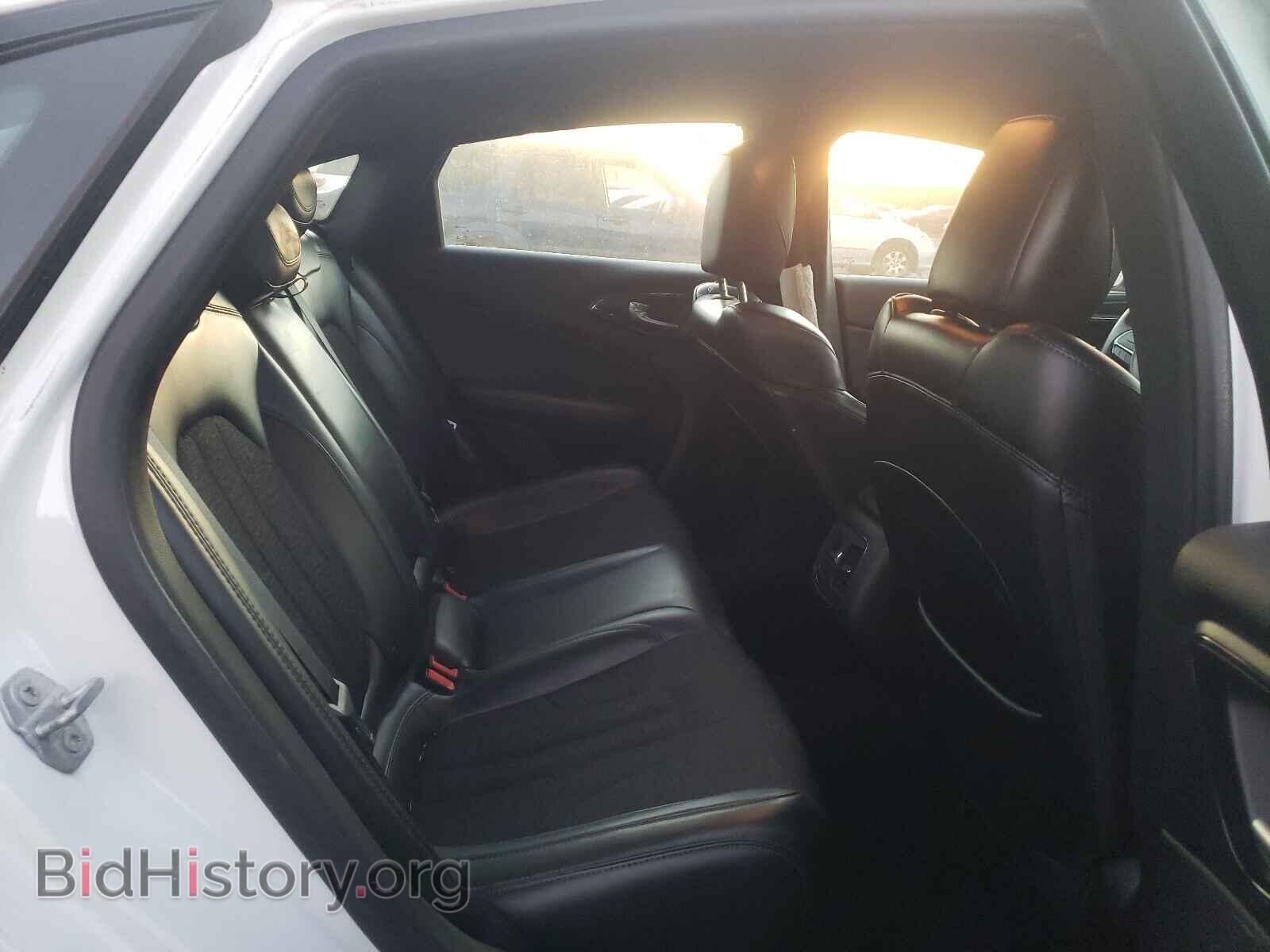 2016 CHRYSLER 200 - VIN: 1C3CCCBB3GN125774 - Фото 6