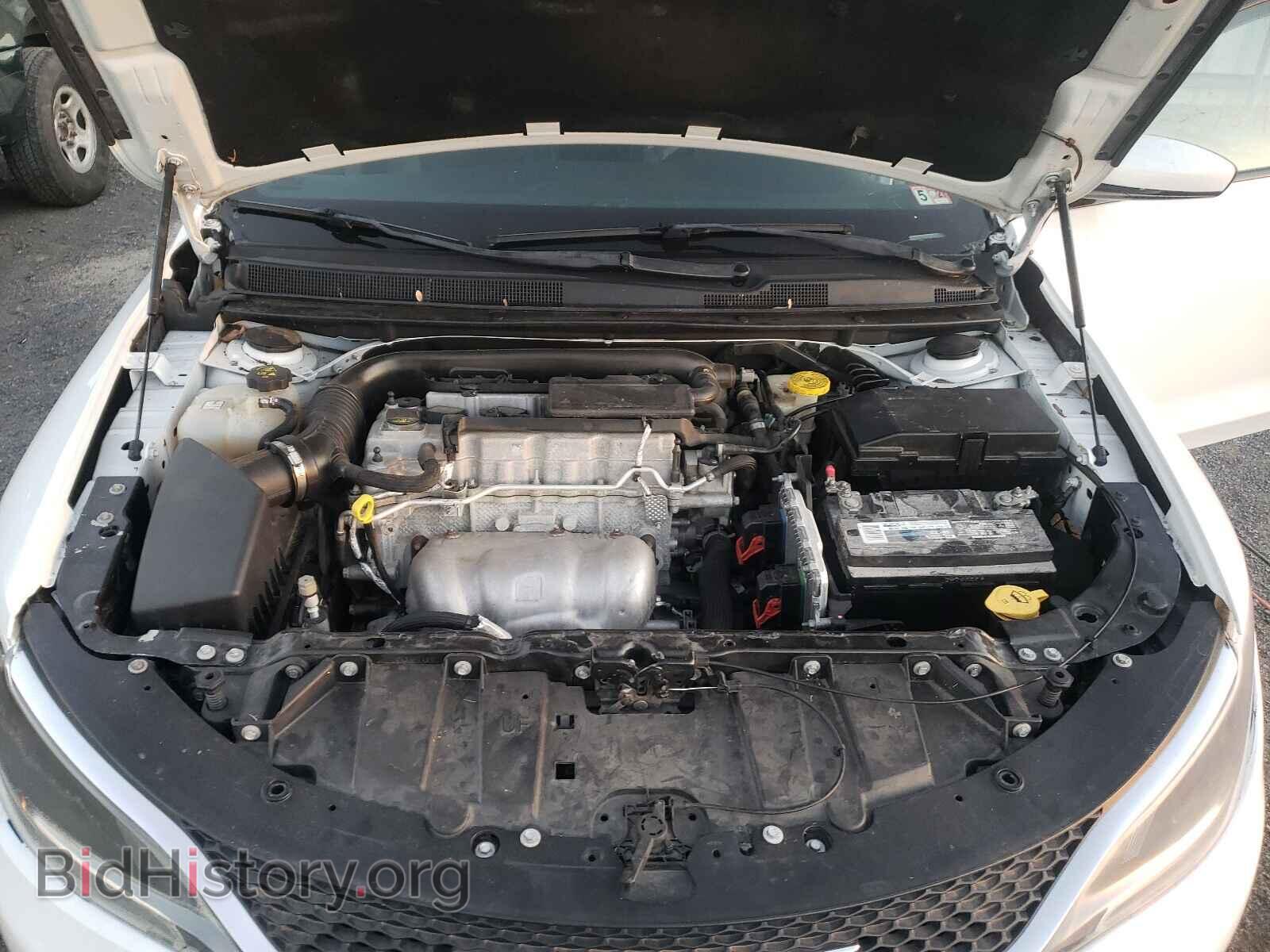 2016 CHRYSLER 200 - VIN: 1C3CCCBB3GN125774 - Фото 7