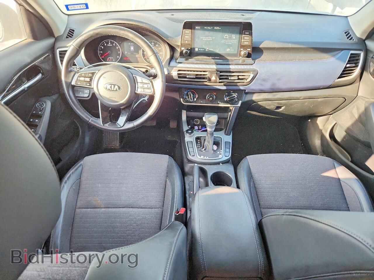 2021 KIA SELTOS - VIN: KNDEU2AA4M7224852 - Фото 8