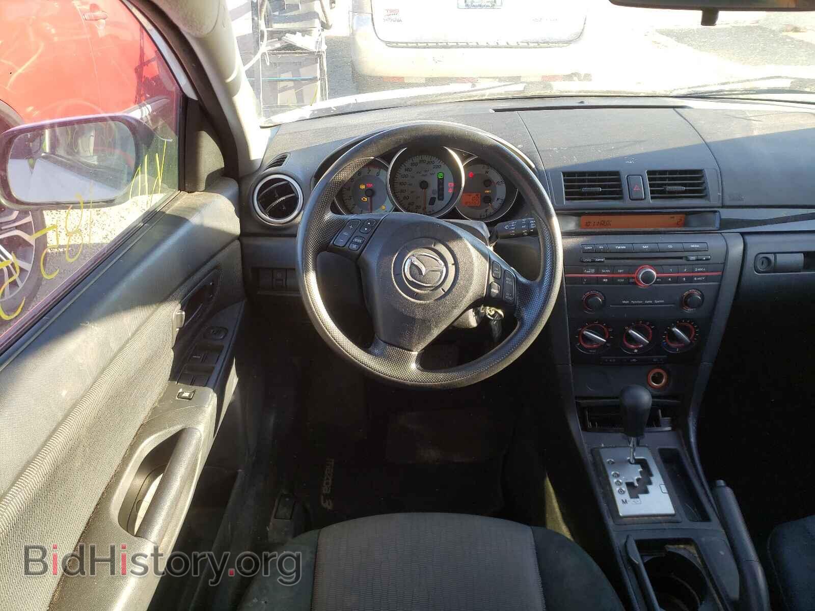 2008 MAZDA 3 - VIN: JM1BK34F081113875 - Фото 9