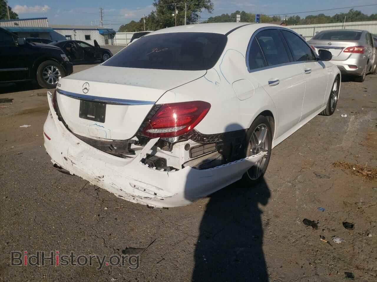 2020 MERCEDES-BENZ E-CLASS - VIN: WDDZF8DB1LA717561 - Фото 4