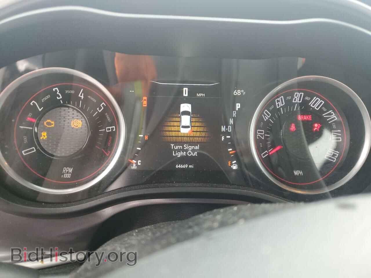 2019 DODGE CHALLENGER - VIN: 2C3CDZAGXKH669266 - Фото 9