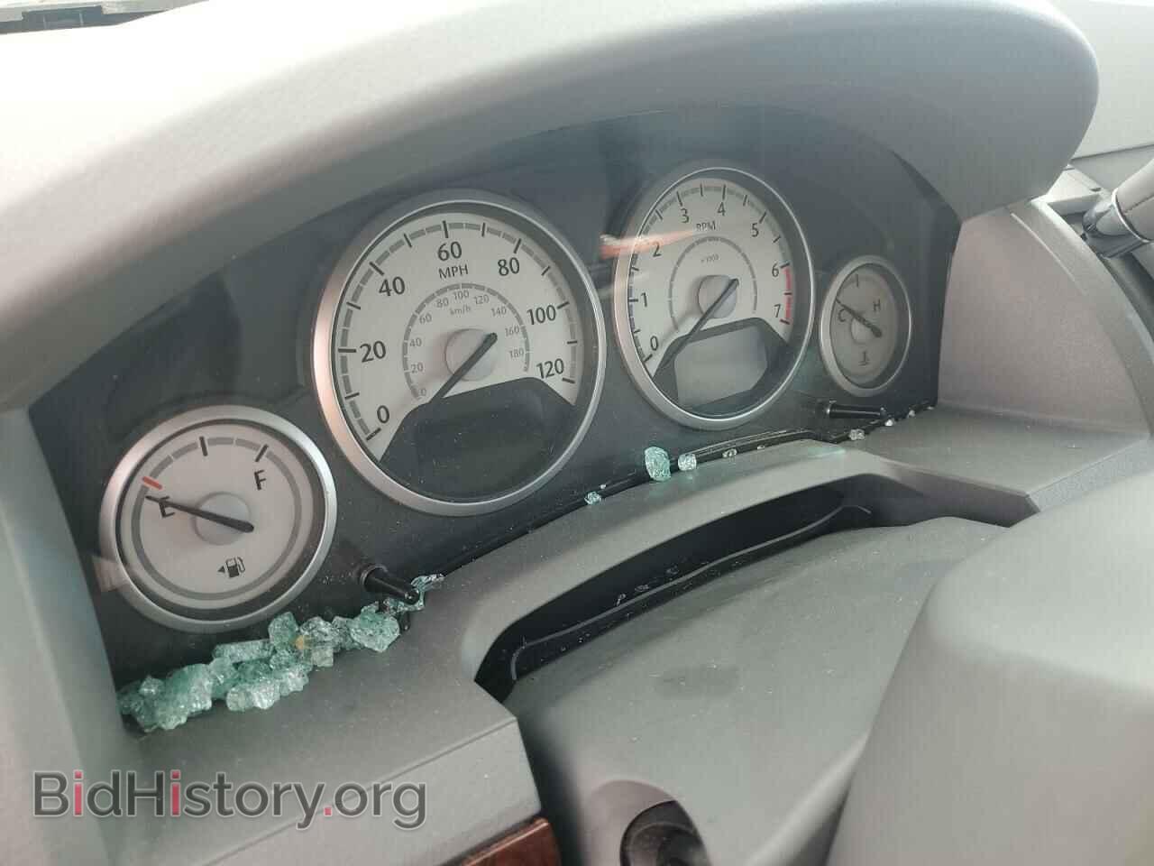 2009 CHRYSLER MINIVAN - VIN: 2A8HR54119R651190 - Фото 9
