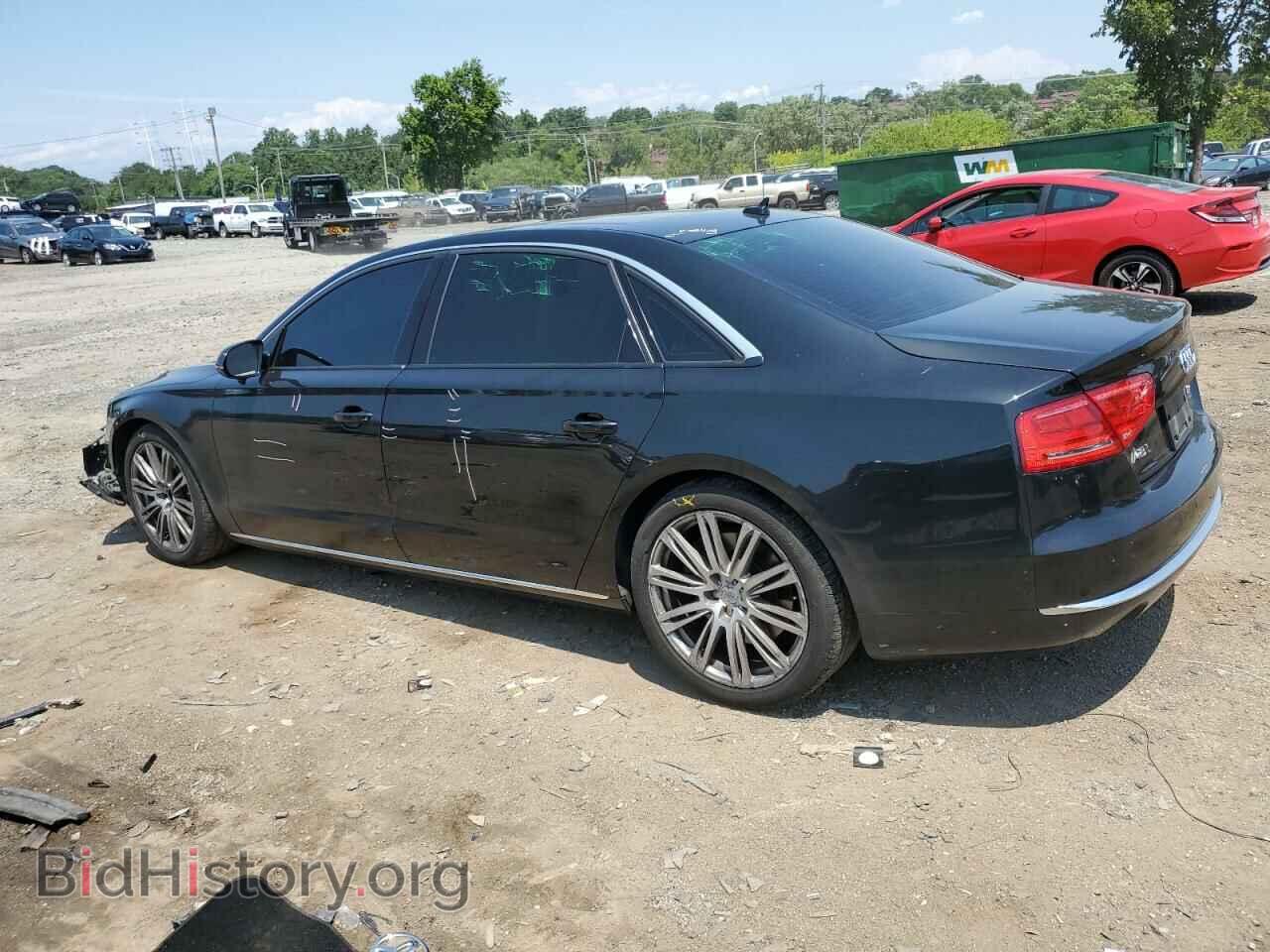 2011 AUDI A8 - VIN: WAURVAFD3BN013630 - Фото 2