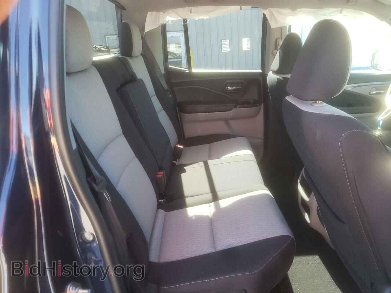 2017 HONDA RIDGELINE - VIN: 5FPYK3F42HB028766 - Фото 6