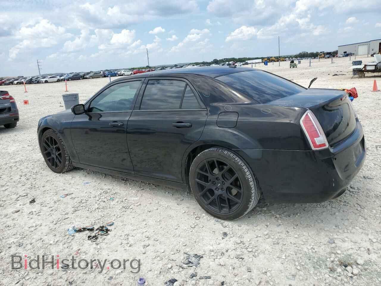 2012 CHRYSLER 300 - VIN: 2C3CCAPT3CH238102 - Фото 2