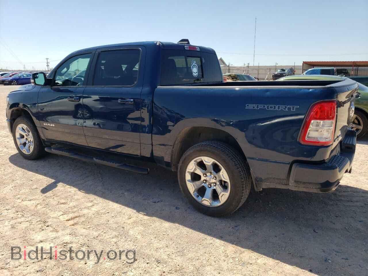 2021 RAM 1500 - VIN: 1C6SRFFT2MN555082 - Фото 2