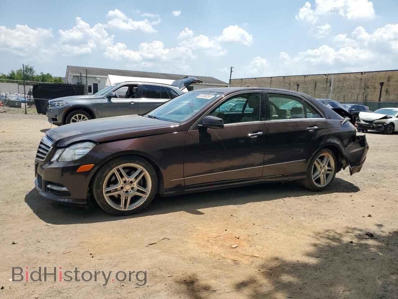 Photo WDDHF8JB5DA740326 - MERCEDES-BENZ E-CLASS 2013