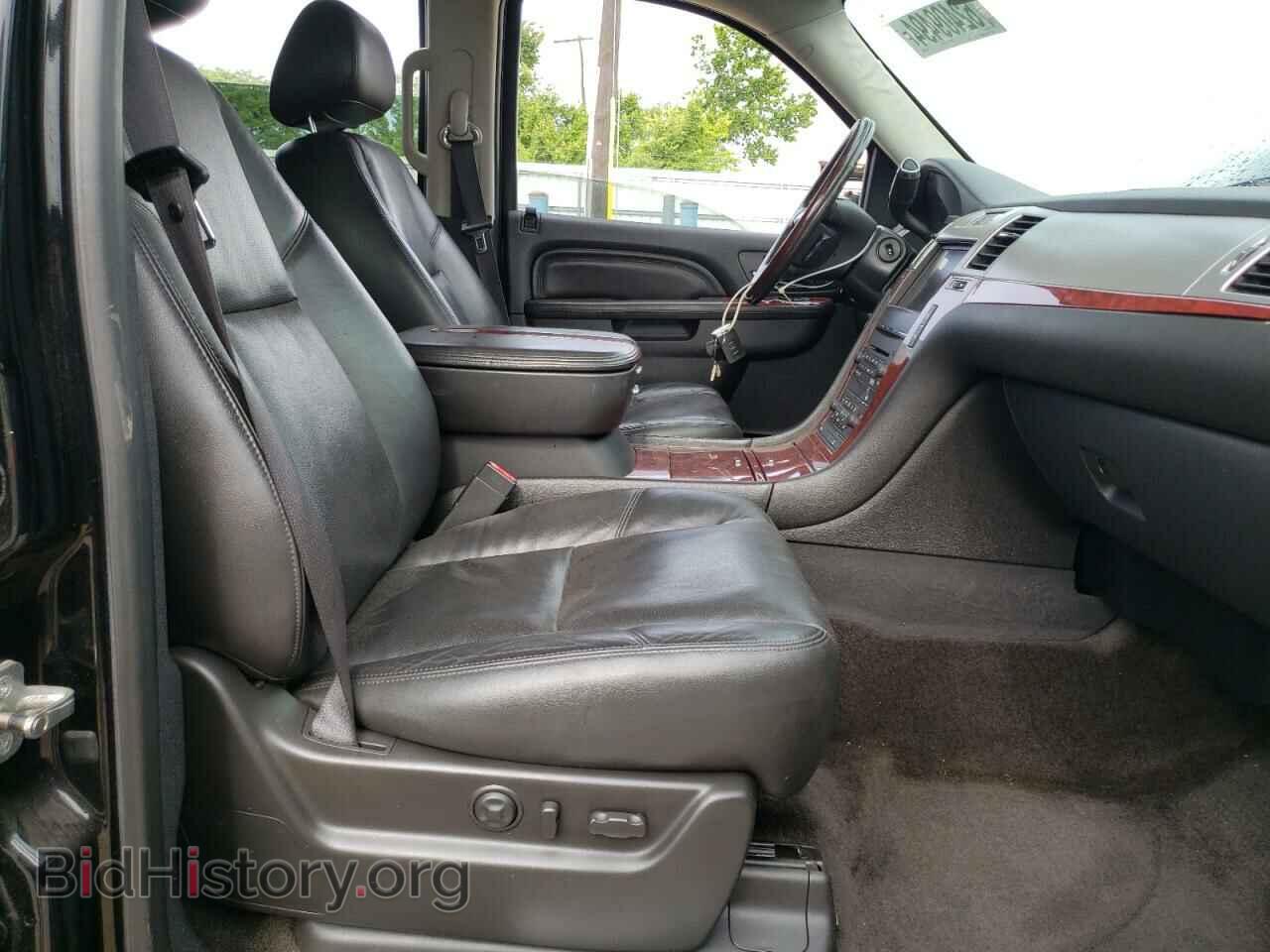 2011 CADILLAC ESCALADE - VIN: 1GYS4CEF2BR341579 - Фото 7