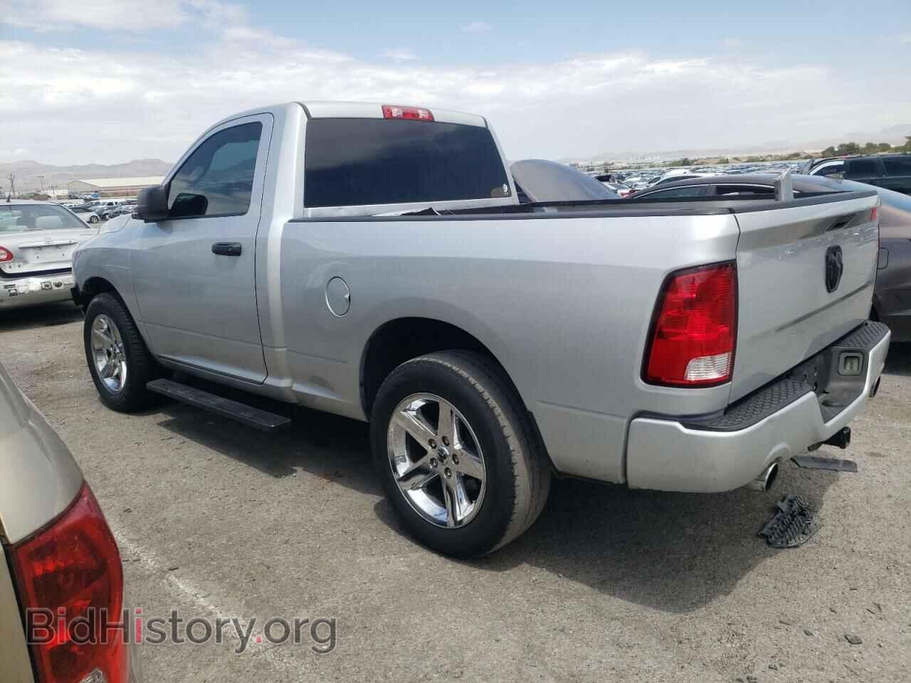 2017 RAM 1500 - VIN: 3C6JR6AT3HG773887 - Фото 2