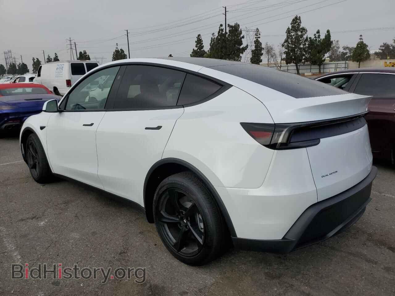 2026 TESLA MODEL Y - VIN: 7SAYGDEE3TF331237 - Photo 2