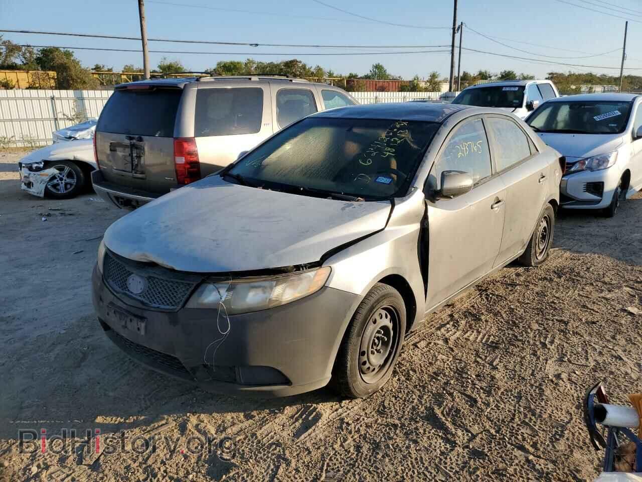 2012 KIA FORTE - VIN: KNAFU4A25C5481213 - Фото 2