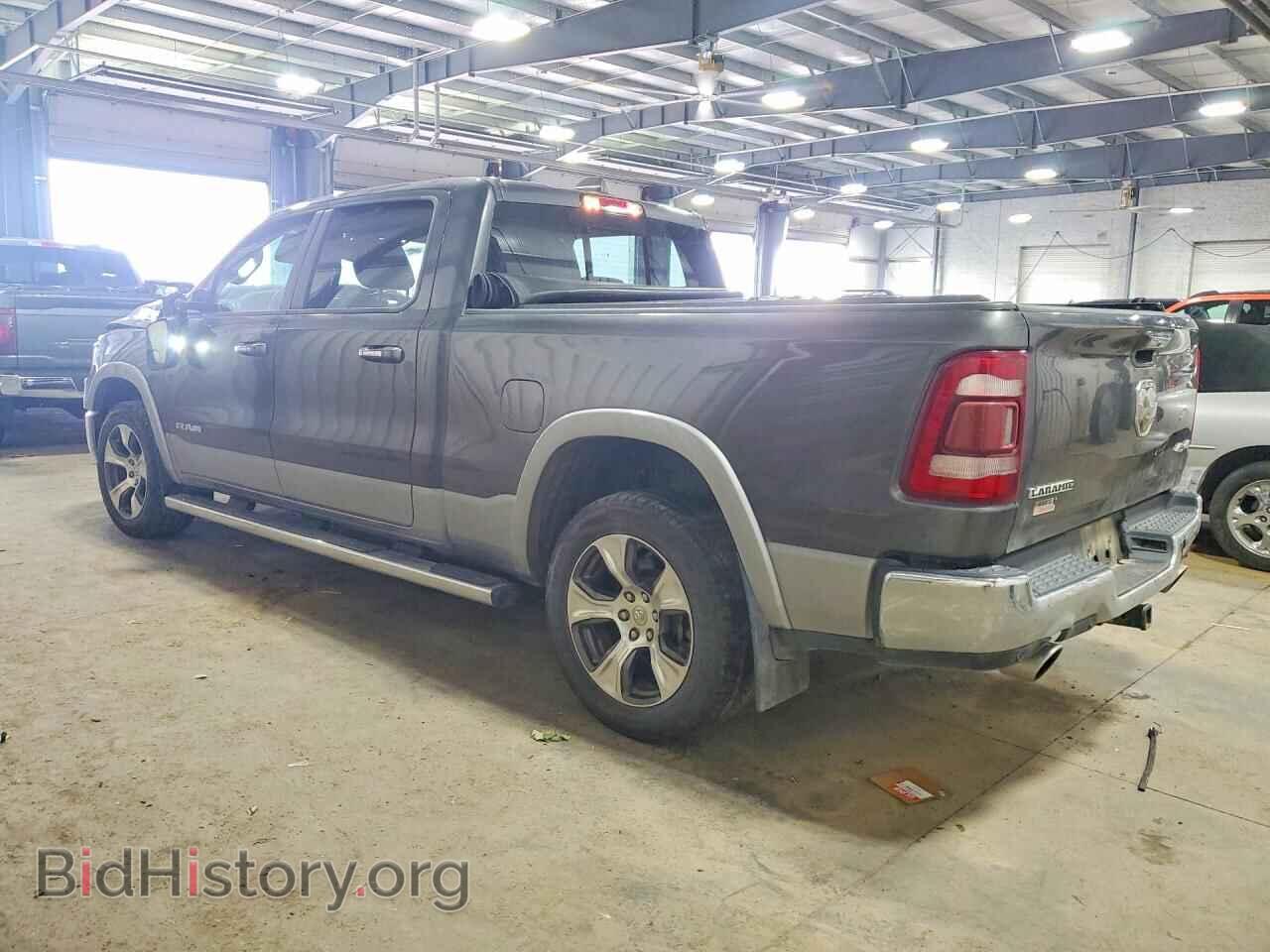 2019 RAM 1500 - VIN: 1C6SRFRT7KN812245 - Фото 2