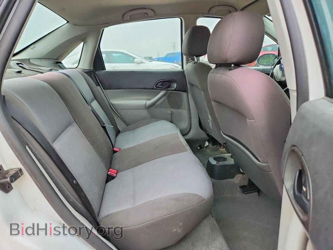 2007 FORD FOCUS - VIN: 1FAFP34N67W150561 - Фото 10