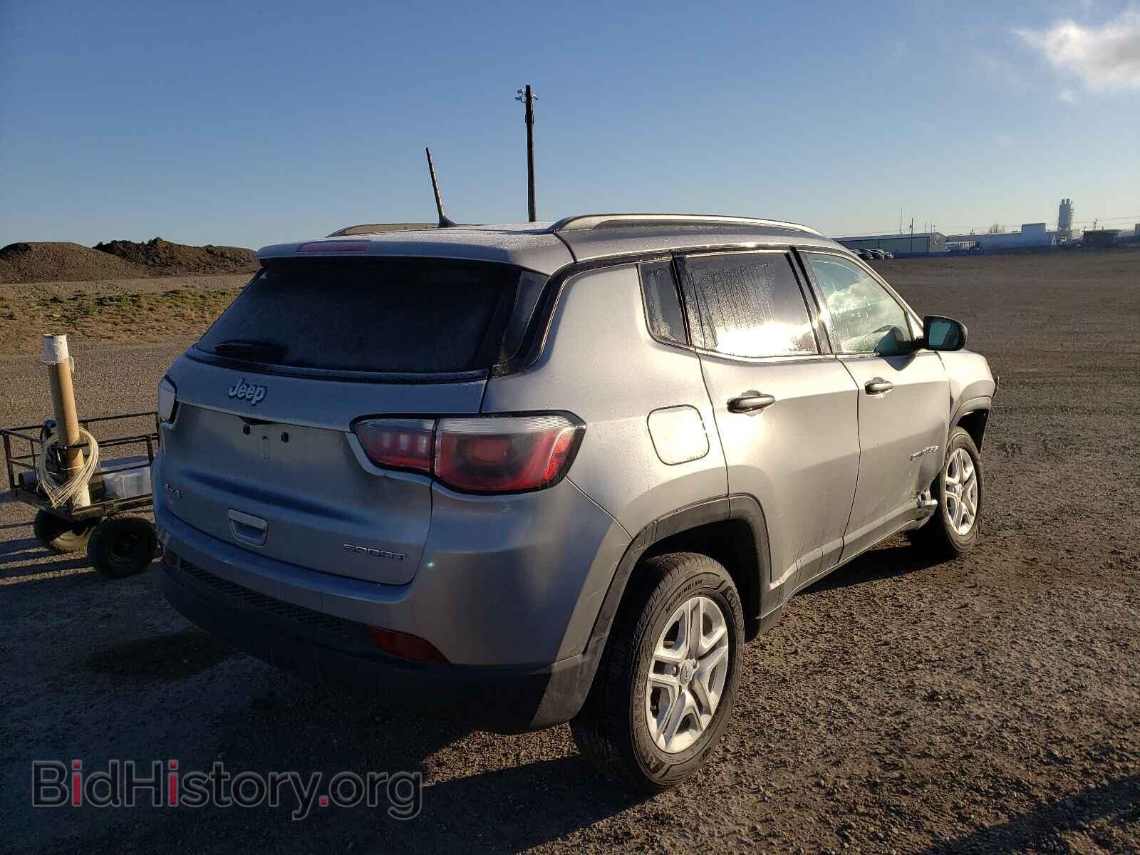 2017 JEEP COMPASS - VIN: 3C4NJDAB7HT681069 - Фото 4