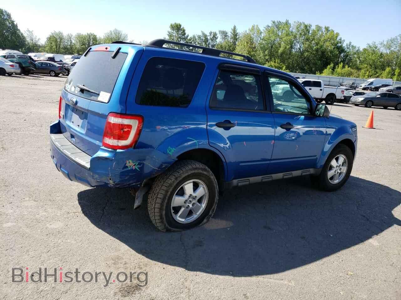 2011 FORD ESCAPE - VIN: 1FMCU0D78BKA33677 - Photo 3