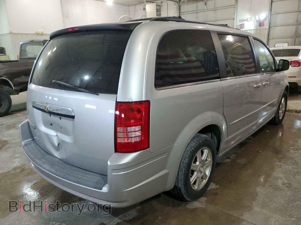 2008 CHRYSLER MINIVAN - VIN: 2A8HR54P18R640998 - Фото 4