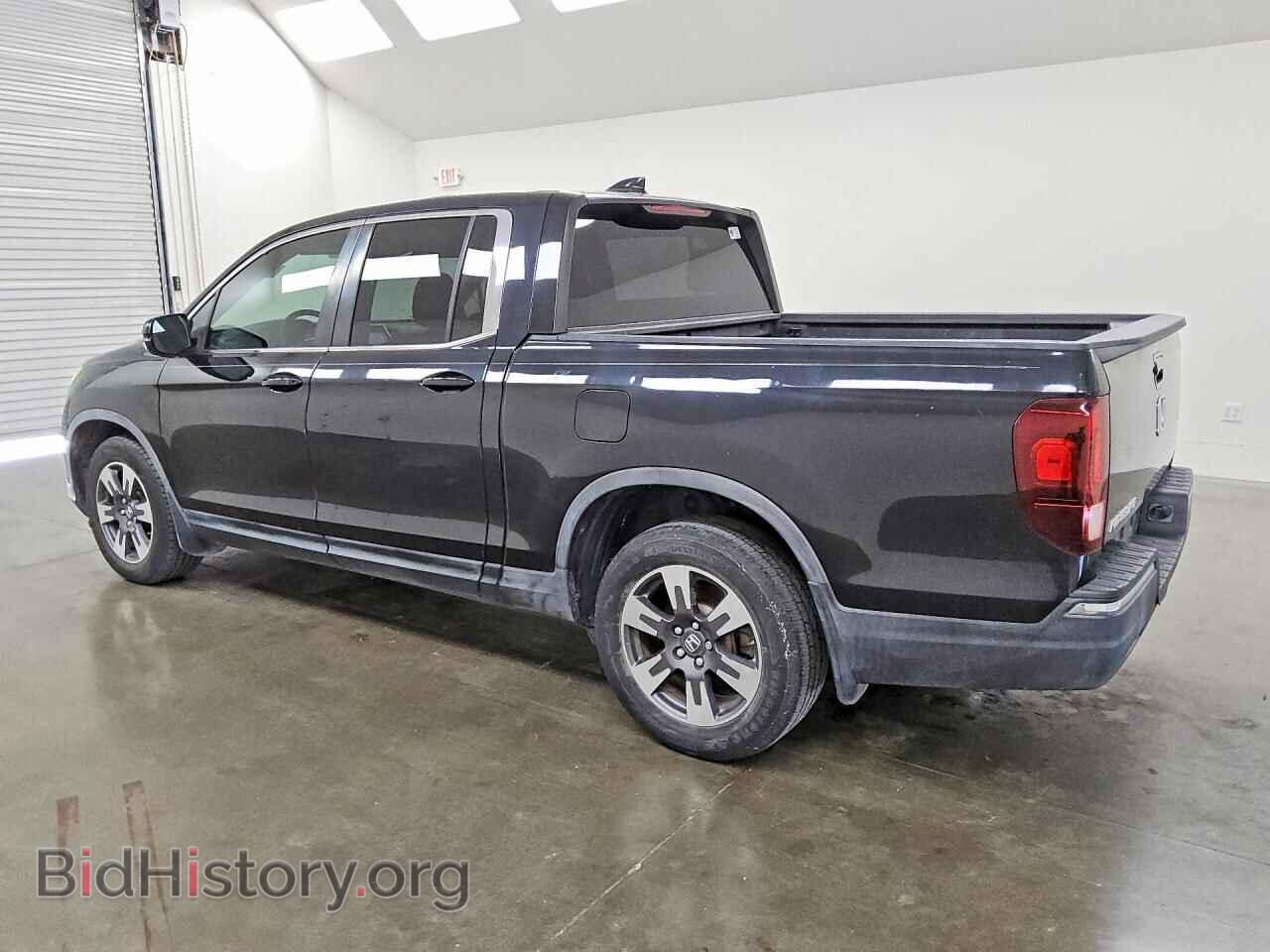 2017 HONDA RIDGELINE - VIN: 5FPYK2F66HB006250 - Photo 2