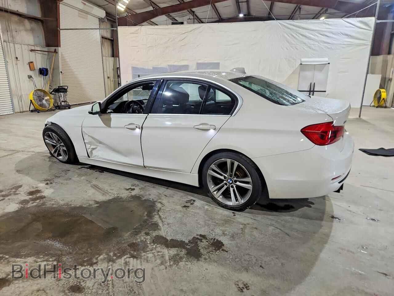 2018 BMW 3 SERIES - VIN: WBA8D9C51JA616575 - Фото 2