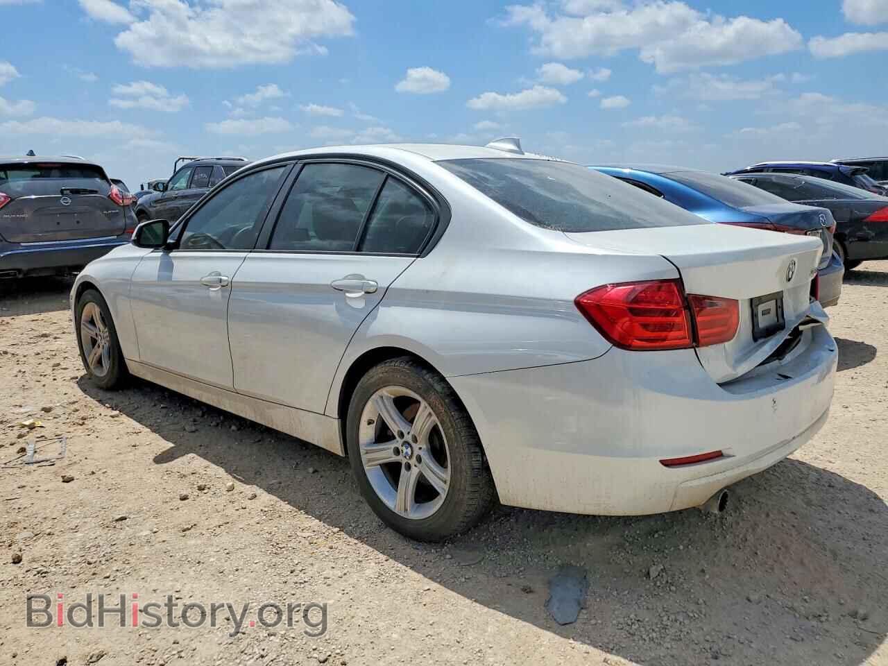 2014 BMW 3 SERIES - VIN: WBA3B1C54EK134328 - Фото 2
