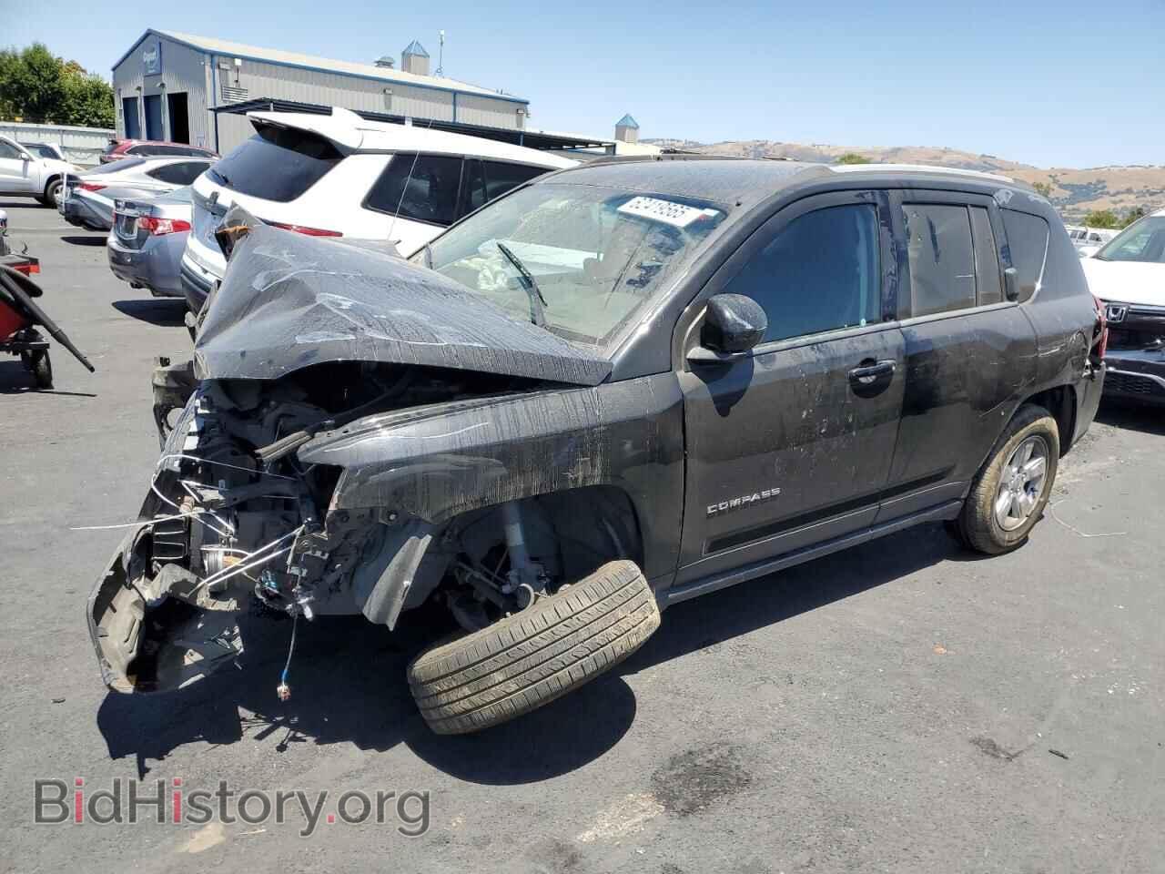 Photo 1C4NJCEB1HD198817 - JEEP COMPASS 2017