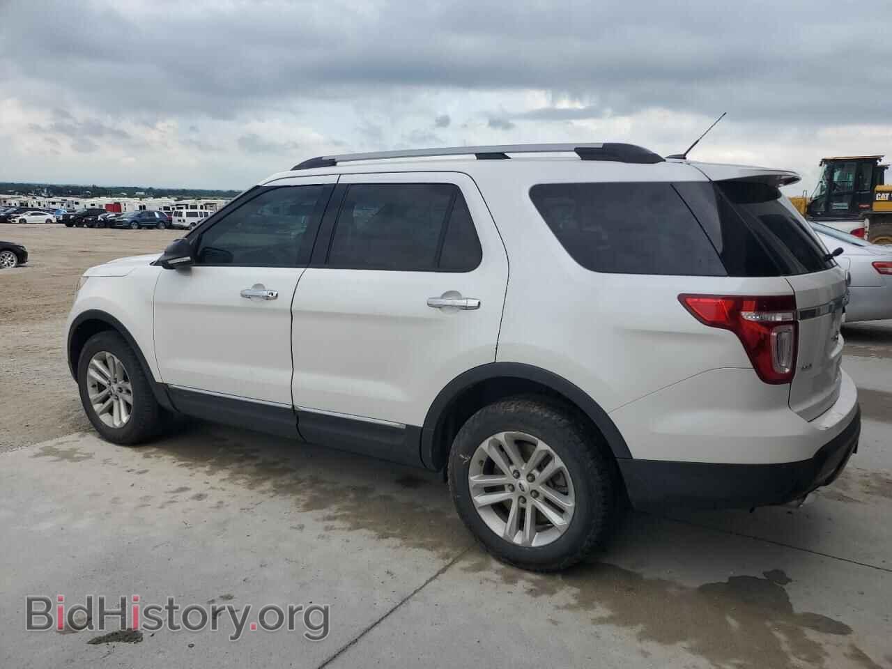 2013 FORD EXPLORER - VIN: 1FM5K8D86DGC44744 - Фото 2