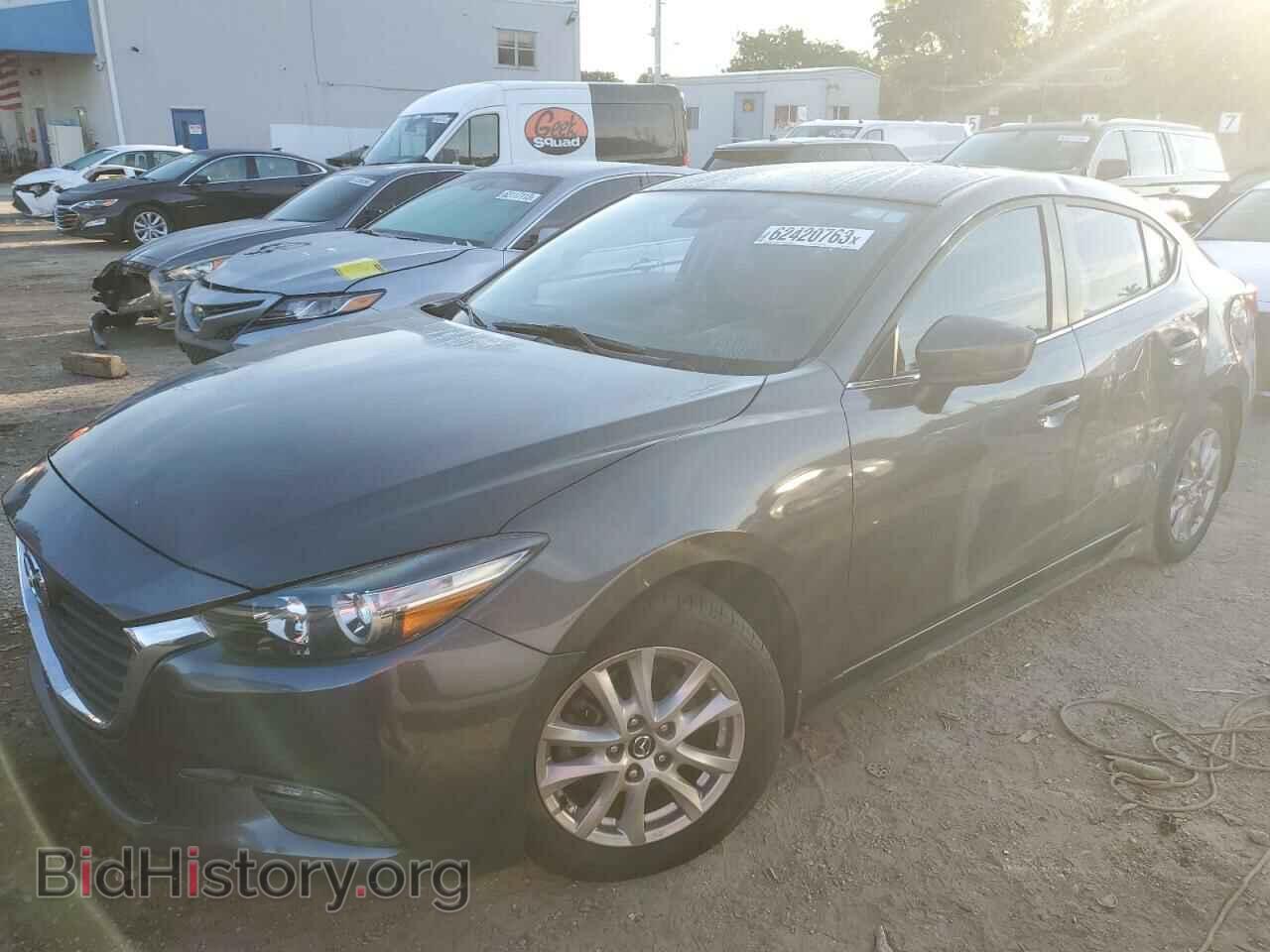 Photo 3MZBN1U71JM169835 - MAZDA 3 2018