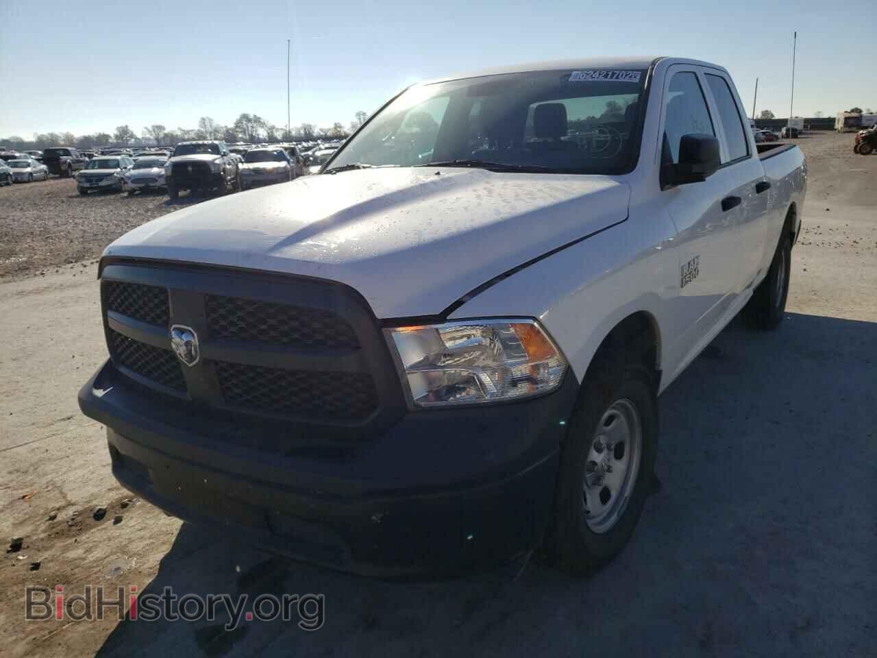 2018 RAM 1500 - VIN: 1C6RR6FG5JS264753 - Фото 2