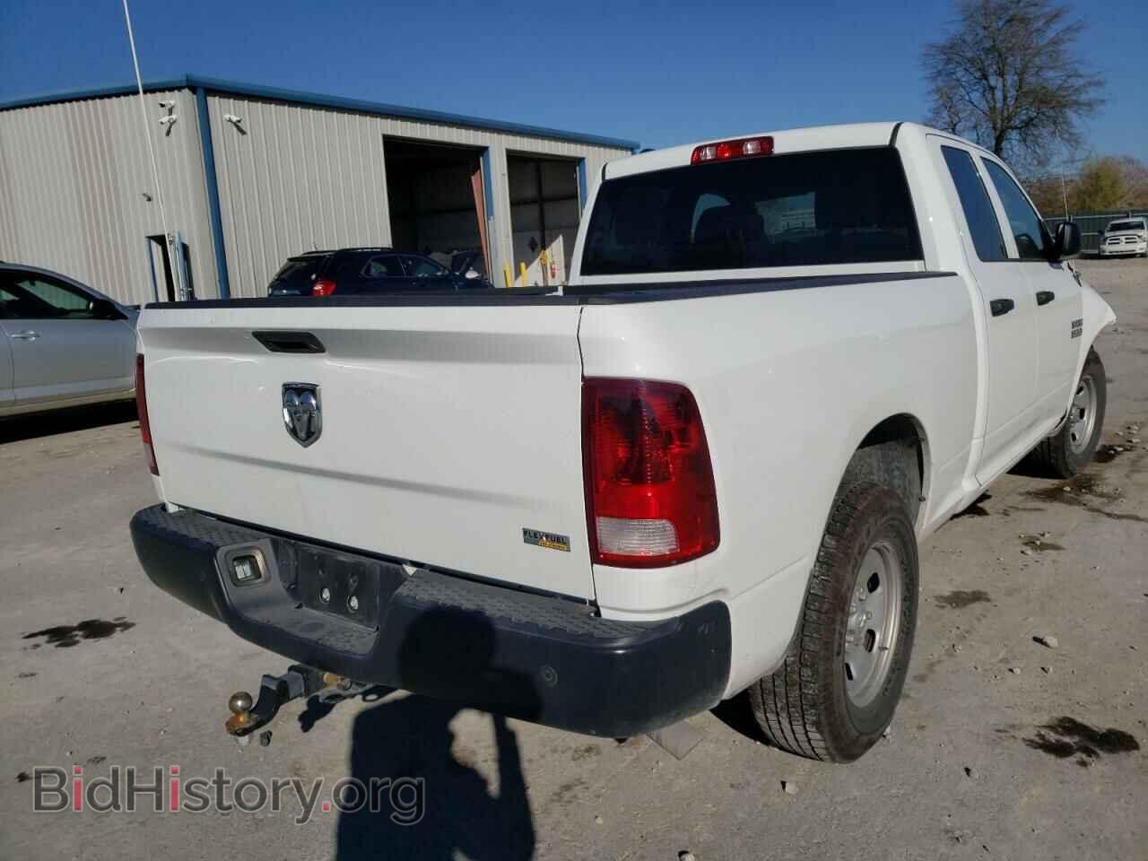 2018 RAM 1500 - VIN: 1C6RR6FG5JS264753 - Фото 4