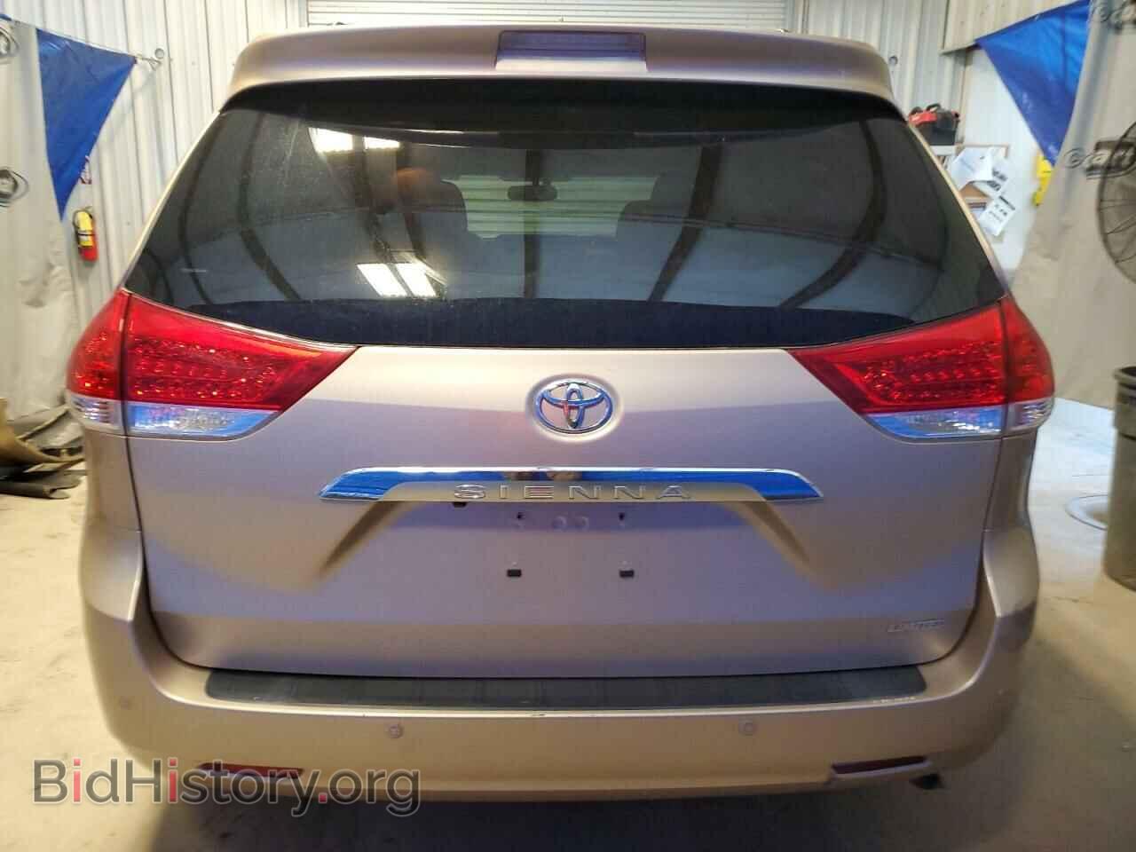 2011 TOYOTA All Models - VIN: 5TDYK3DC4BS078607 - Photo 6