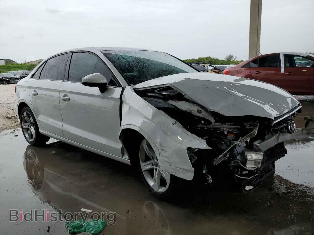 2017 AUDI A3 - VIN: WAUAUGFF8H1036101 - Фото 4