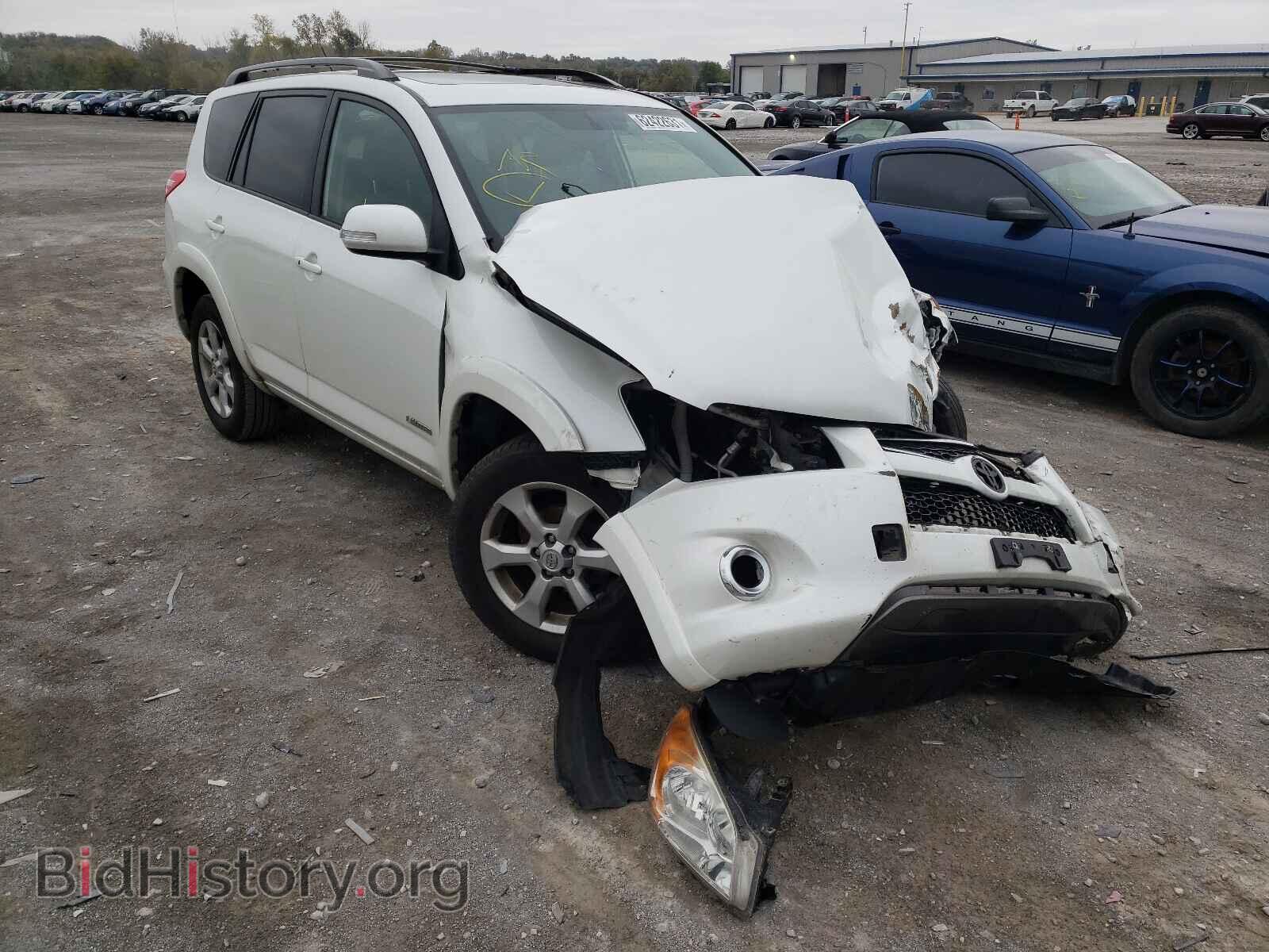 Фотография JTMDF4DV2A5033163 - TOYOTA RAV4 2010
