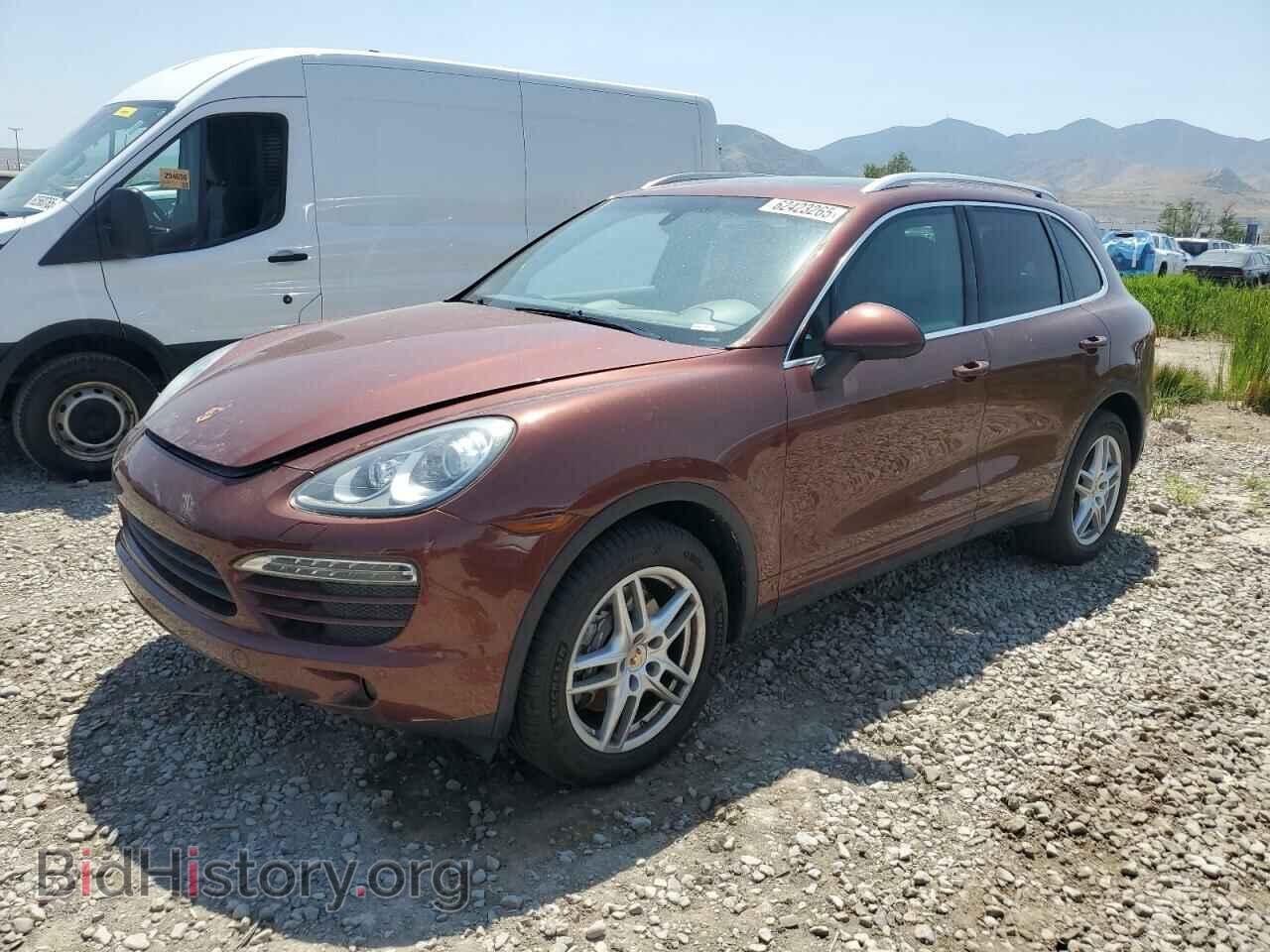Photo WP1AA2A2XCLA10999 - PORSCHE CAYENNE 2012