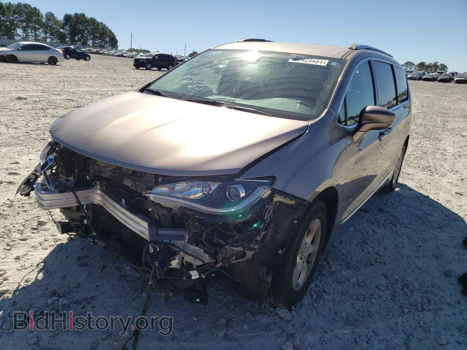 2017 CHRYSLER PACIFICA - VIN: 2C4RC1EG5HR703508 - Photo 2