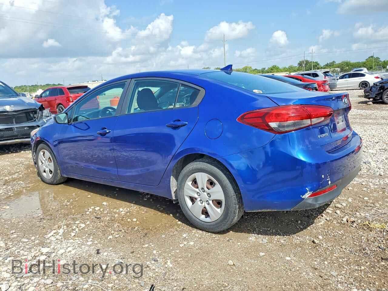 2017 KIA FORTE - VIN: 3KPFK4A7XHE085536 - Фото 2