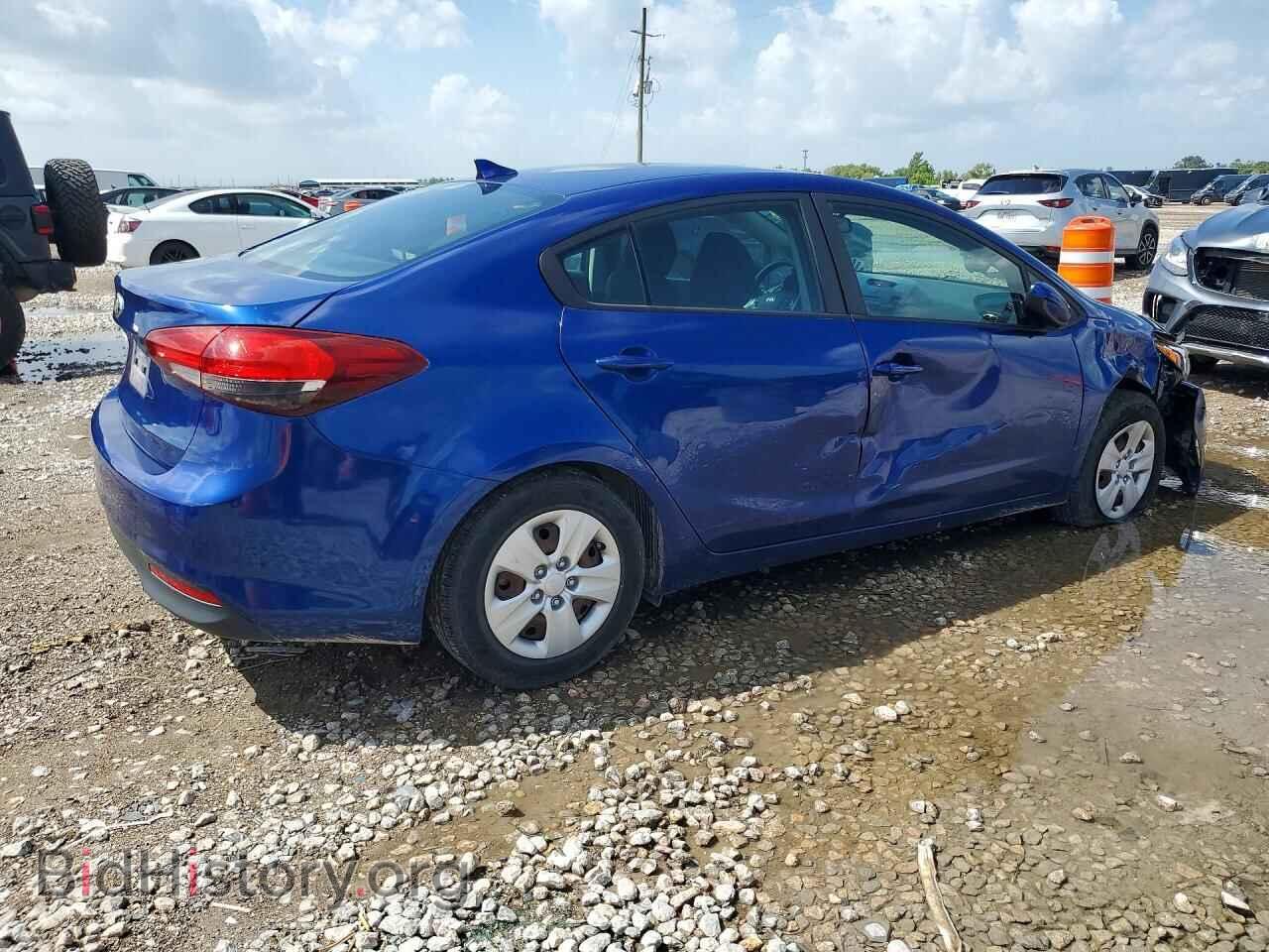 2017 KIA FORTE - VIN: 3KPFK4A7XHE085536 - Фото 3