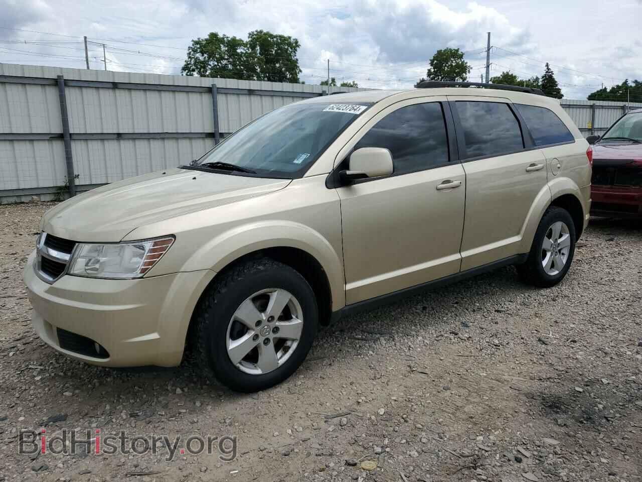 Фотография 3D4PG5FV2AT264452 - DODGE JOURNEY 2010