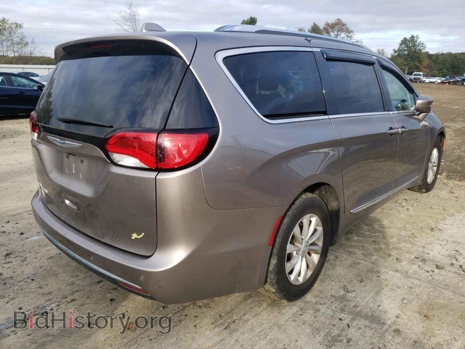 2018 CHRYSLER PACIFICA - VIN: 2C4RC1EG7JR144131 - Фото 4