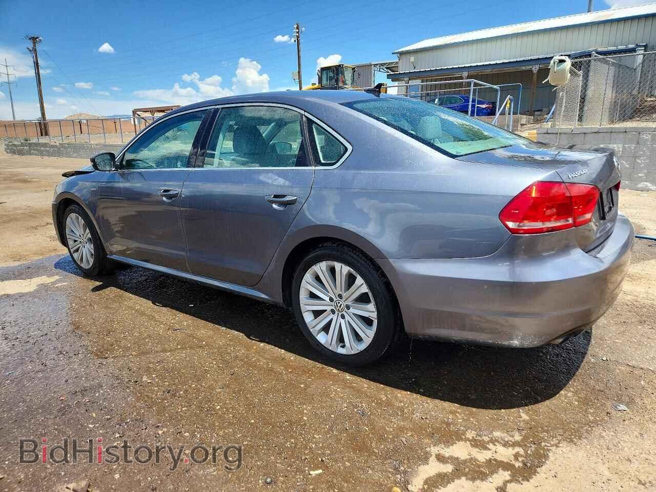2015 VOLKSWAGEN PASSAT - VIN: 1VWAS7A32FC121391 - Фото 2