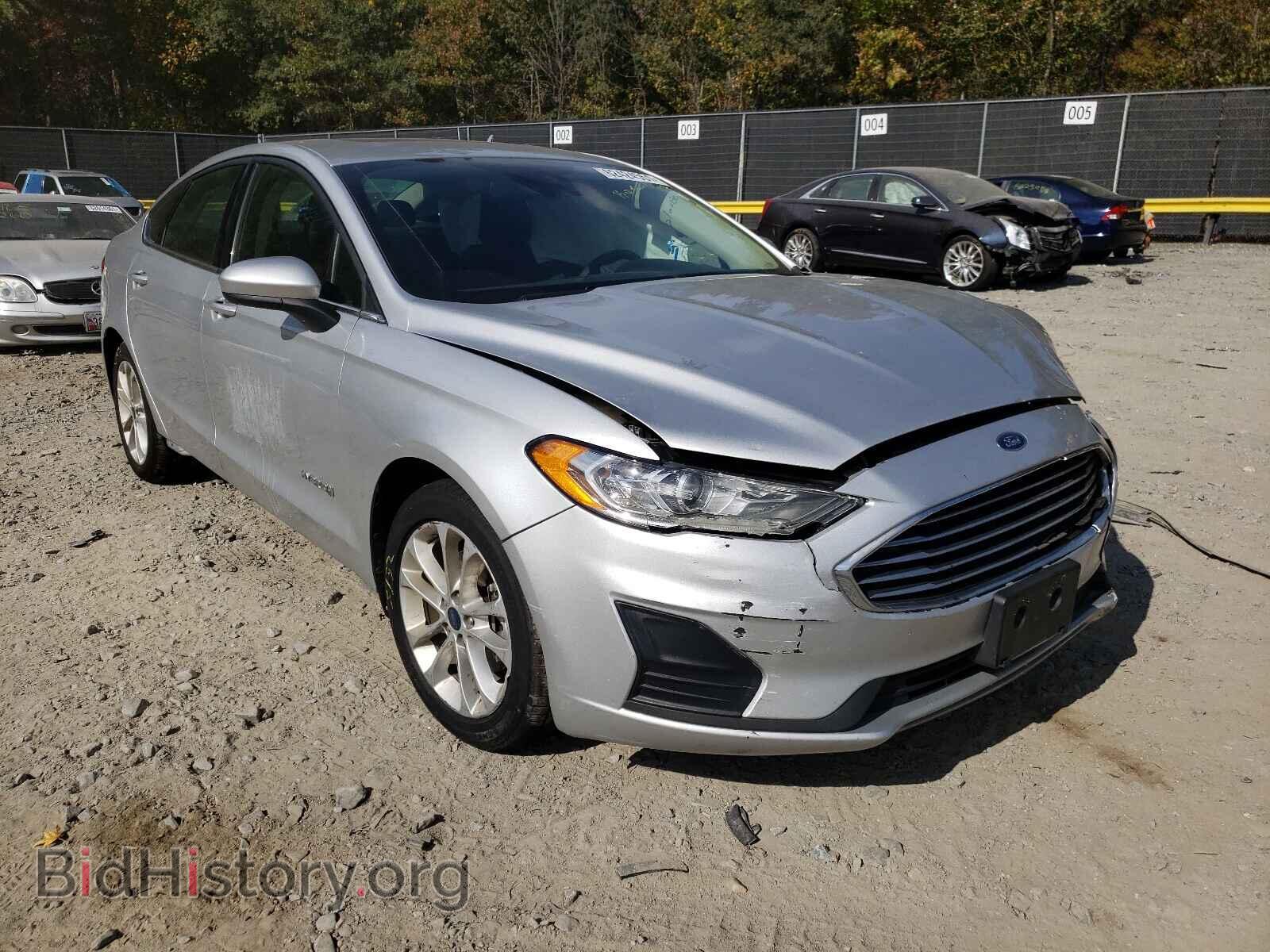 Photo 3FA6P0LU0KR162689 - FORD FUSION 2019