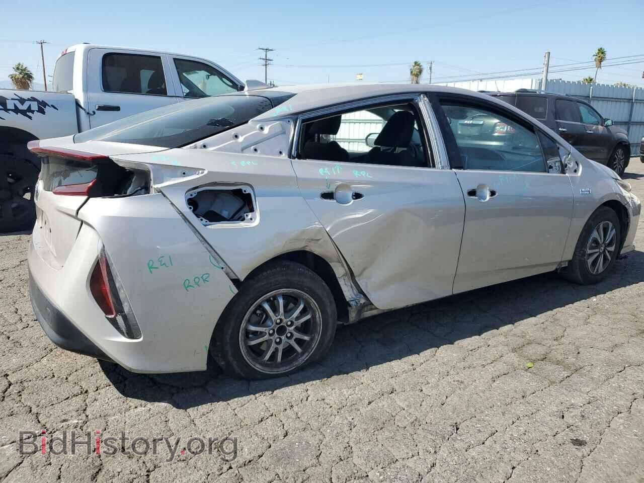 2018 TOYOTA PRIUS - VIN: JTDKARFP5J3099512 - Фото 3