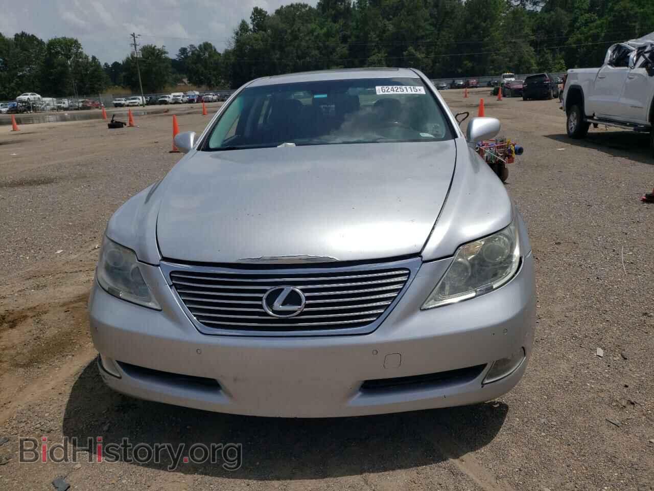 2007 LEXUS LS460 - VIN: JTHGL46F375001826 - Photo 5