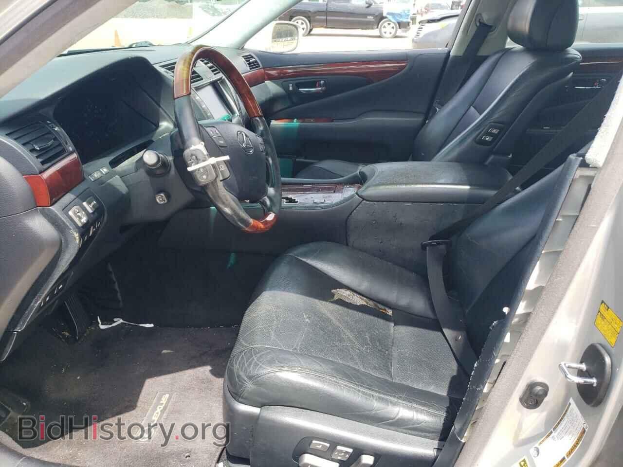 2007 LEXUS LS460 - VIN: JTHGL46F375001826 - Photo 7