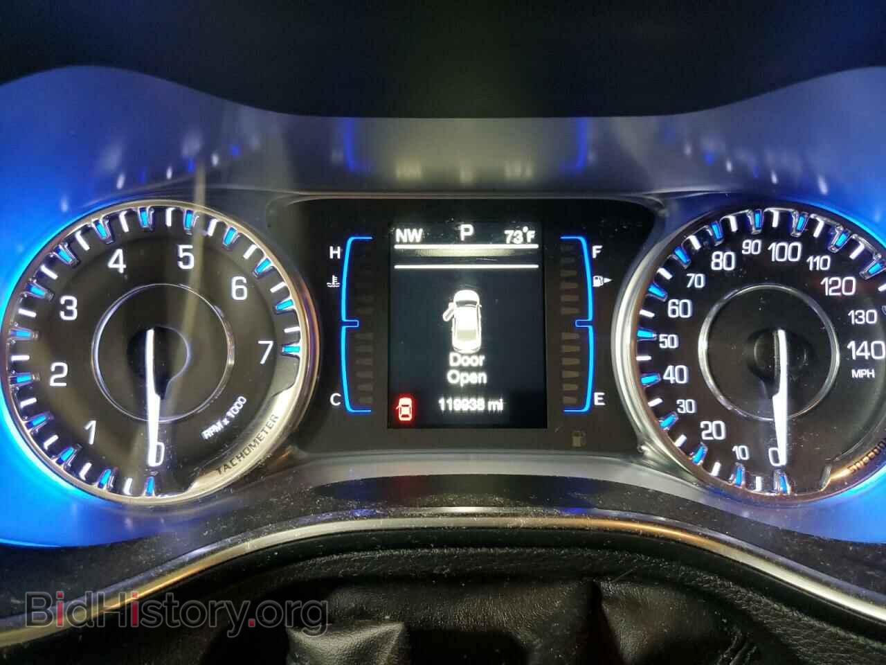 2017 CHRYSLER 200 - VIN: 1C3CCCABXHN508405 - Фото 9