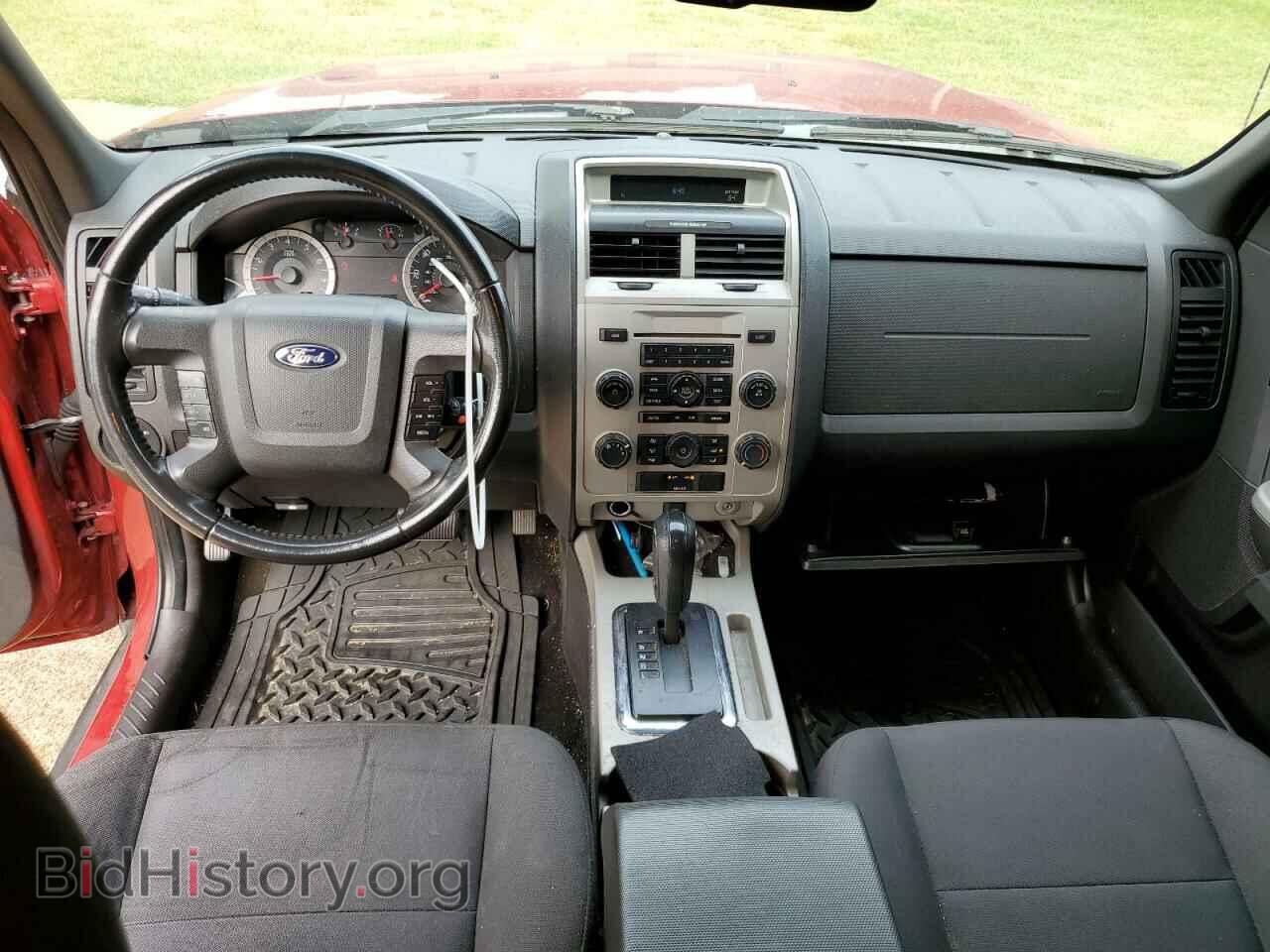 2011 FORD ESCAPE - VIN: 1FMCU0D74BKC28210 - Фото 8