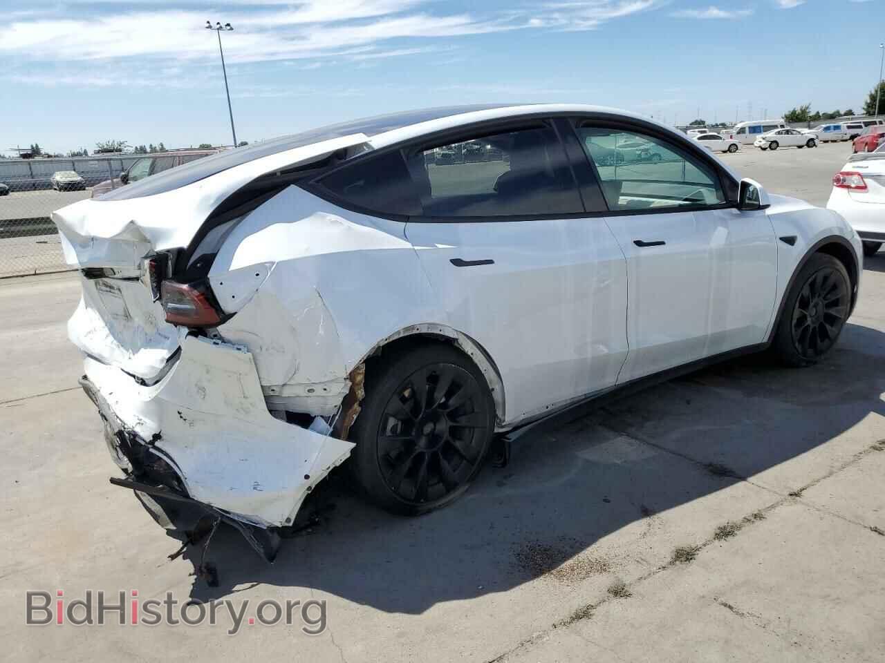 2022 TESLA MODEL Y - VIN: 7SAYGAEE4NF314612 - Photo 3